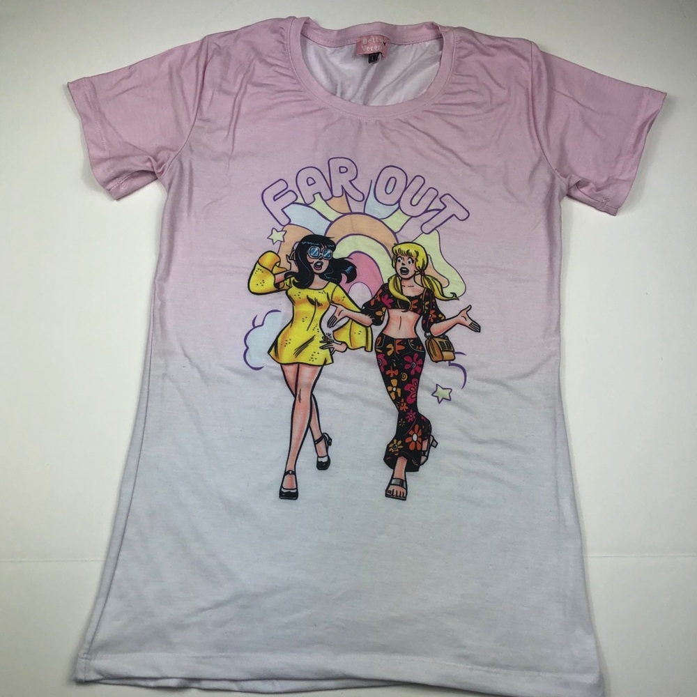 Betty & Veronica tee 70’s theme Archie comics EUC